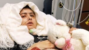 malala-surving-after-attack